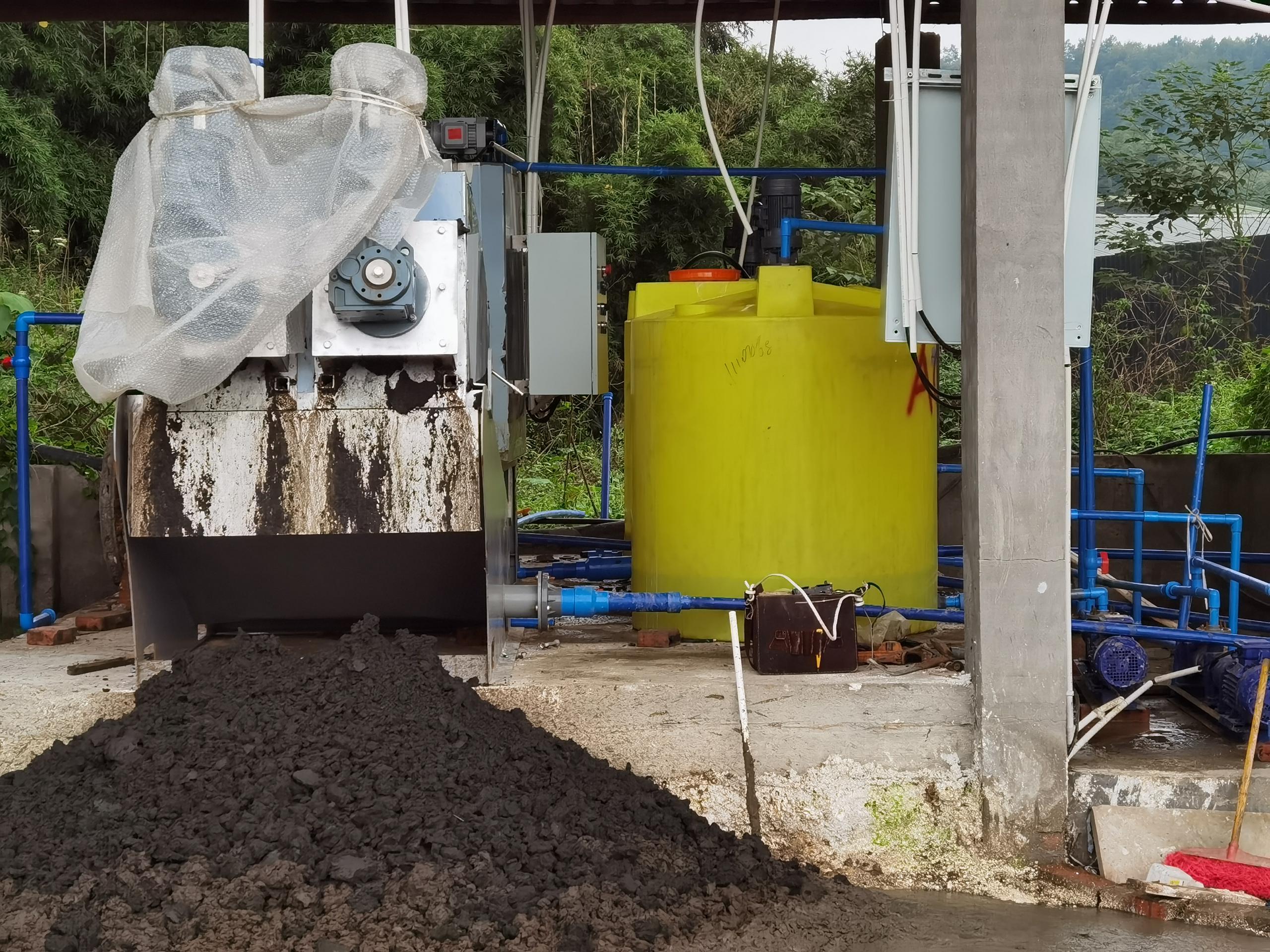 養(yǎng)豬場疊螺機(jī)